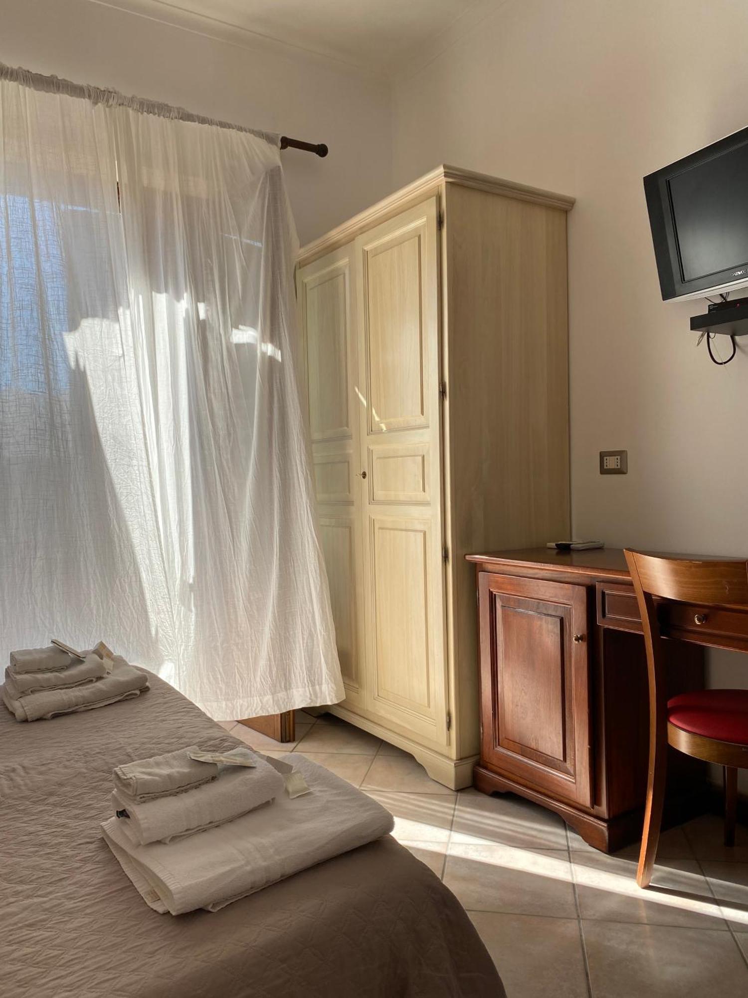 Hotel Mamamia #Lipari Exterior foto